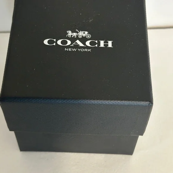 Coach Pink Leather Strap Watch - Picture 6 of 10